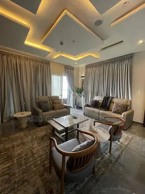 1-Bedroom Apartment with Gym & Balconies in Ikoyi
