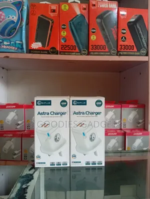 Shplus Astra Dual Port Fast Charger (White)