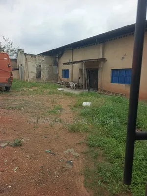 351sqm Warehouse with 2-Bedroom Flat for Rent, Alalubosa