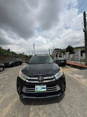 Toyota Highlander XLE 2018 Baki