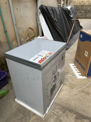 Skyrun BD-180AI 145L Inverter Freezer Mai Jinkirin Juyi