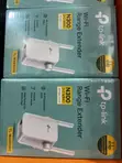 TP-Link 300Mbps Wi-Fi Range Extender - 1