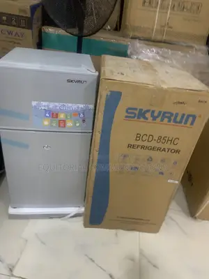 Skyrun BCD-85hc 85L Compact Refrigerator