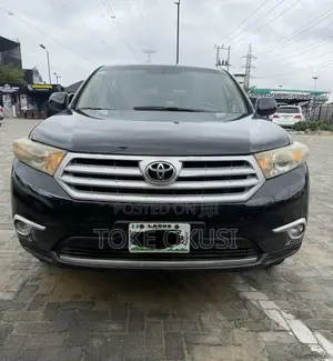 Toyota Highlander 2013 Baki