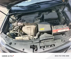 Toyota Camry SE Sedan (2.5L) 2014 - Grey