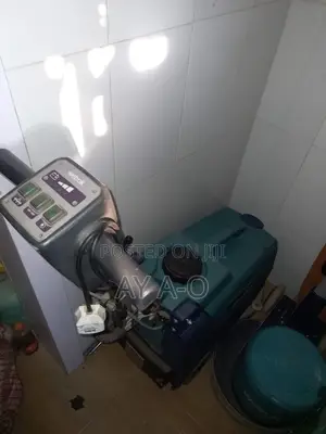 Wetrok Scrubber Dryer - Baturi & Lantarki