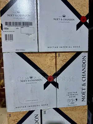 Moët & Chandon Rosé Champagne