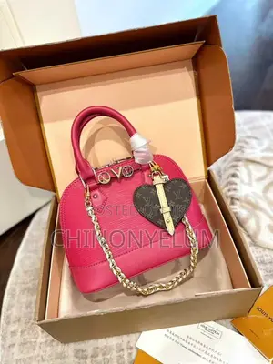Louis Vuitton Classy Luxury Ladies Handbag