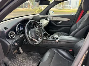 Mercedes-Benz GLC43 2018 - Sayarwa Mai Gaggawa