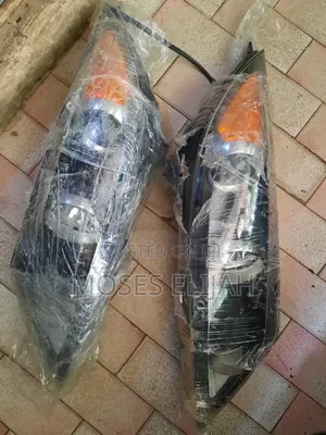 Kia Sportage Headlights Set (2012-2013)