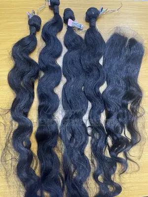 4 Packet Curly Extension with Closure