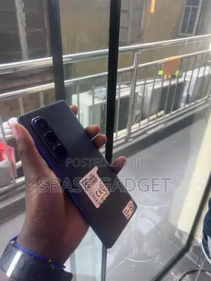 Infinix Hot 50 Pro 256GB Baki (Na Amfani)