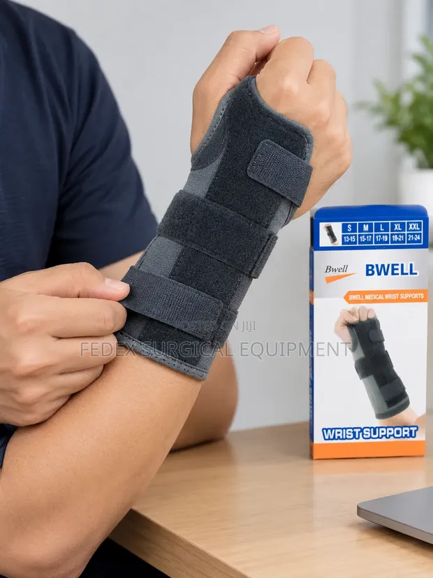 Bwell Wrist Support - 1