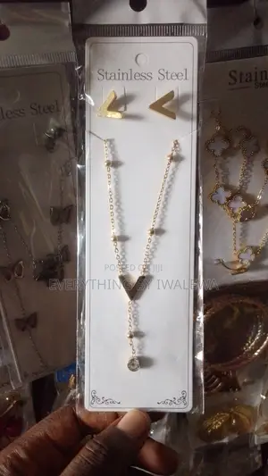 Necklace and Earring Set - Silver/Gold