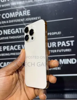 Apple iPhone 14 Pro 128GB Zinariya