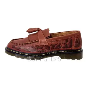 Abveallelse x Dr. Martens Takalman Kafa Masu Siffar Kwarangwal