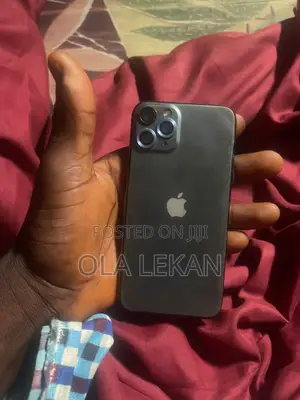 Apple iPhone X 64GB Baki (Fusasshen Fuska)
