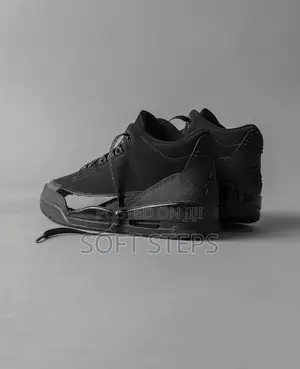 Air Jordan 3 Retro "Black Cat"