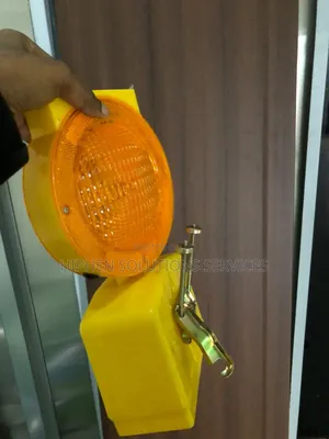 Solar Powered LED Construction Site Light