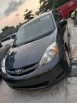 Toyota Sienna 2008 Grey - 2