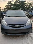 Toyota Sienna 2008 Grey - 5