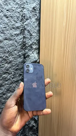 Apple iPhone 12 128GB Black