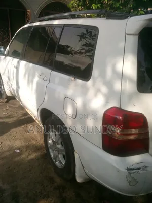 Toyota Highlander 2002 Fari