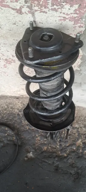 Toyota Highlander 2023 Front Shock Absorber (Used)