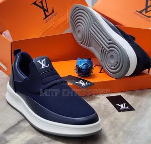 Louis Vuitton Takalmi Na Kasuwanci
