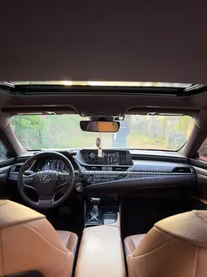 2019 Lexus ES 350 White