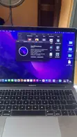 Apple MacBook Pro 2017 8GB RAM, Intel Core i5, 32GB SSD - 4