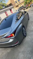 Lexus ES 350 2019 Gold - Fully Loaded - 2