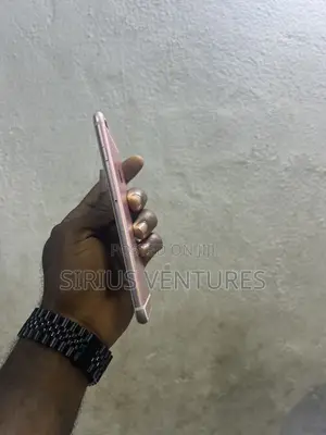 Apple iPhone 6s Plus 64GB Gold