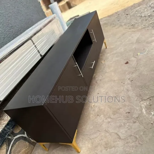 7ft HDF Gloss TV Stand - 1