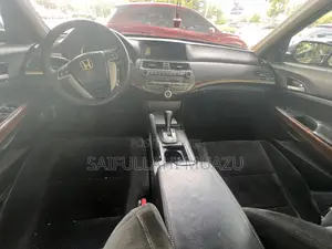 Honda Accord 2011 Baki