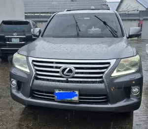Lexus LX 570 SUV 2012 Grey
