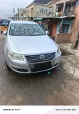 Volkswagen Passat 2009 Silver - 1