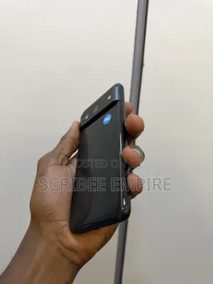 Google Pixel 8 256GB Baki (Amfani da UK)