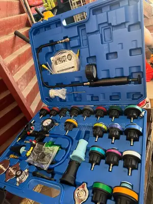 Professional Cooling System Pressure Tester Kit