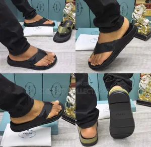 Prada Slippers - Baki