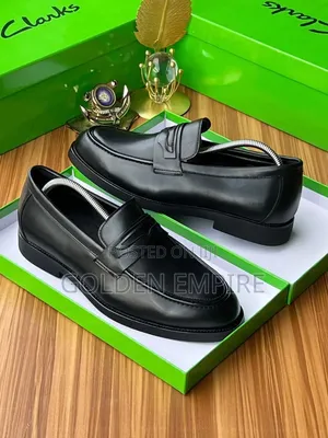 Classic Clark Loafers - Men's Leather