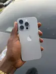 Apple iPhone 16 Pro 256GB Silver - 1