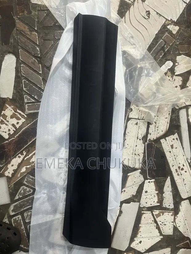 Ford Edge Door Padded Edge (2015-2017) - 1