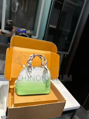 Luxury Embossed Leather Handbag with Top Handle