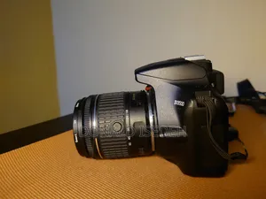 Nikon D3500 DSLR Camera da Katin Memory & Caja