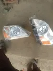 Honda Pilot 2003 Headlight - 2