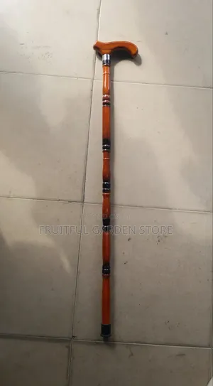 Quality Wooden Walking Stick - Light Brown Classic