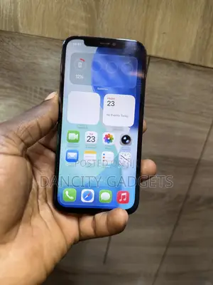 Apple iPhone 12 Pro 128GB Baki