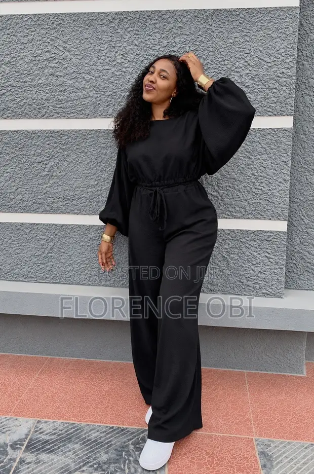 Black Linen Two-Piece Set - 1