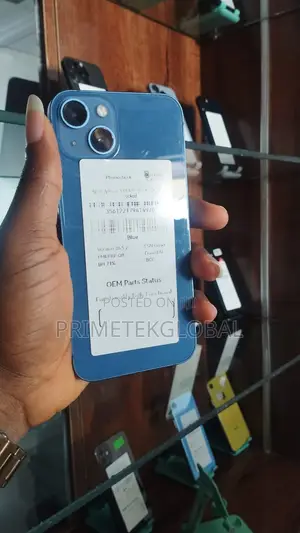 Apple iPhone 13 128GB Blue